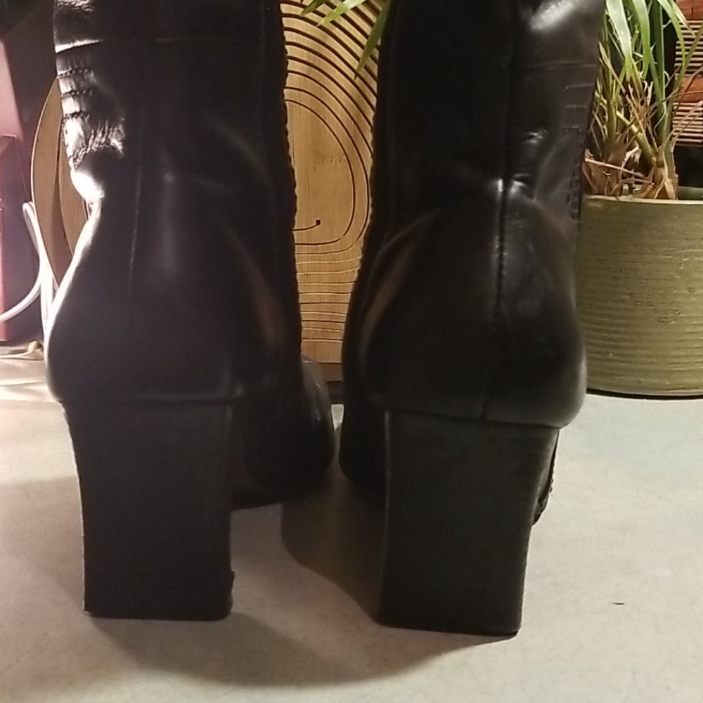 PARADE KNEE HI REAL LEATHER BOOTS.COOL STITCHING. - Picture 4 of 8